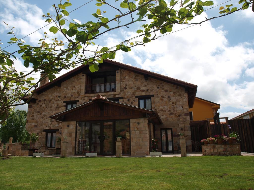 Posada Venero Cabarceno Exterior photo